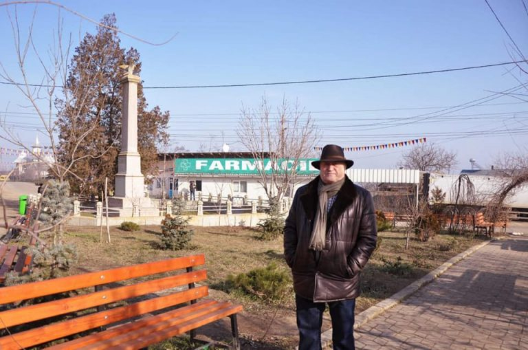  Ne scriu cititorii! - Primarul Alexandru Iacob a golit visteria Primăriei Perieni, din Vaslui