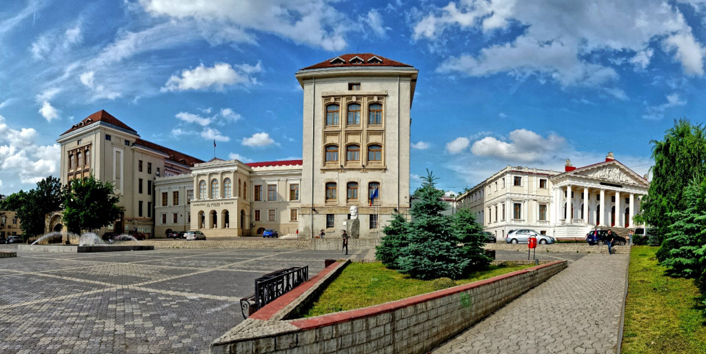 Reformă la UMF Iaşi  - Studenţii susţin examen pe tabletă!