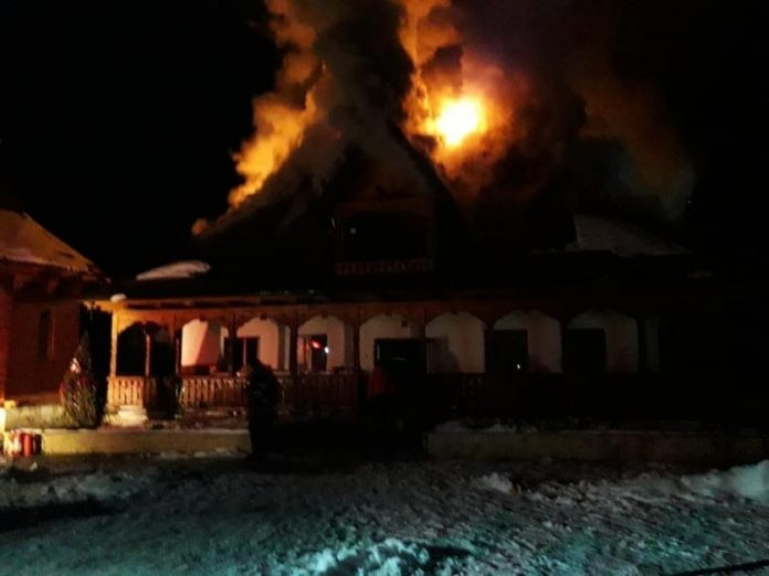 Incendiu la mănăstirea Petru Vodă din Neamț!