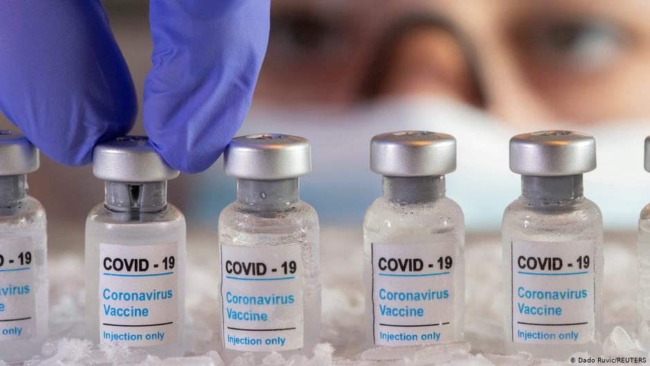 Neamț - o singură reacție adversă după vaccinarea a peste 70 de cadre medicale