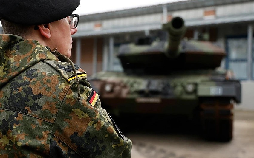 Germania și Marea Britanie se pregătesc de război cu Rusia