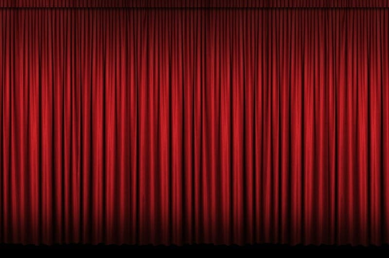 Cultura în pericol! Teatrele, muzeele și concertele riscă suspendarea în weekend și sărbători