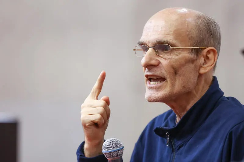 CTP atacă amenzile uriașe contra editurilor, dar îi dă o replică și lui Gabriel Liiceanu. Ce-i reproseaza