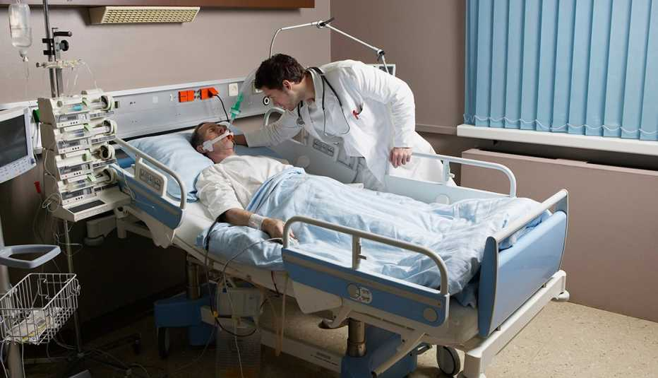 Gripa a băgat în spital peste o sută de ieșeni în câteva zile!