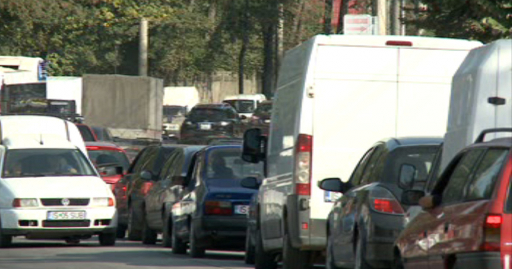 Coșmarul din traficul Iașului la orele de vârf. Ghid de supraviețuire pentru șoferii începători