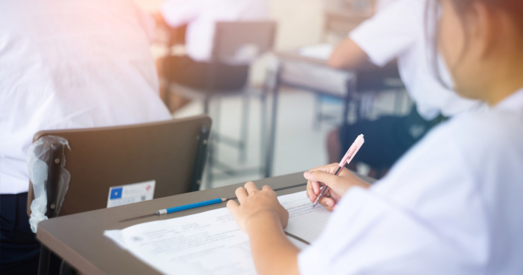20 de profesori ieșeni s-au făcut de râs la examenul de definitivare!