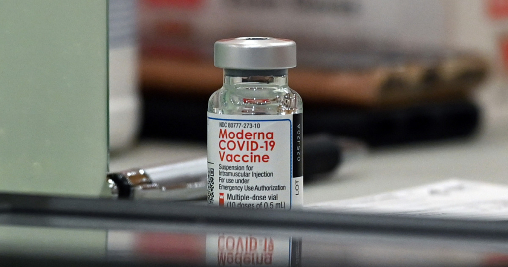 O nouă tranşă de vaccin de la compania Moderna soseşte în ţară