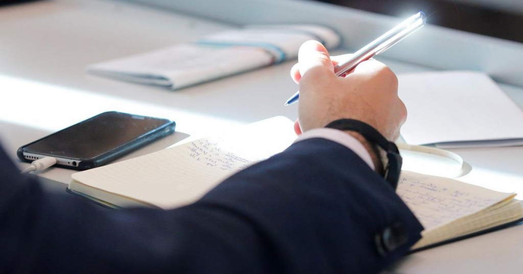 70% dintre profesorii candidaţi au promovat definitivatul