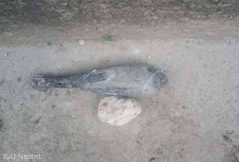 Bombă găsită într-un morman de sfeclă de zahăr, la Roman