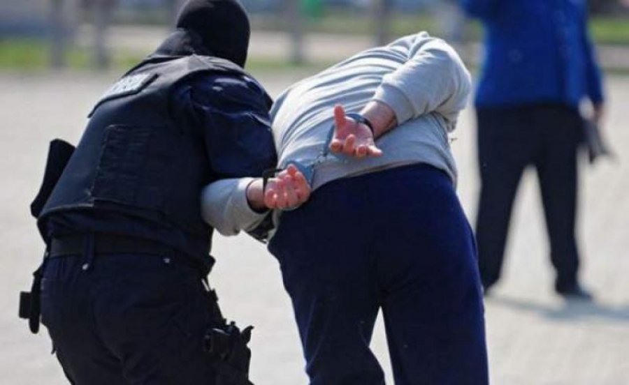  Traficant de droguri arestat la Vaslui