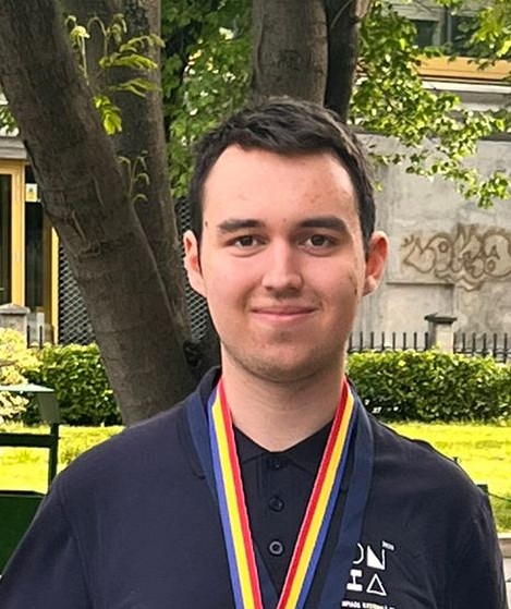 Un elev din Iași va reprezenta România la  Olimpiadele Internaționale de Inteligență Artificială din China și Slovenia