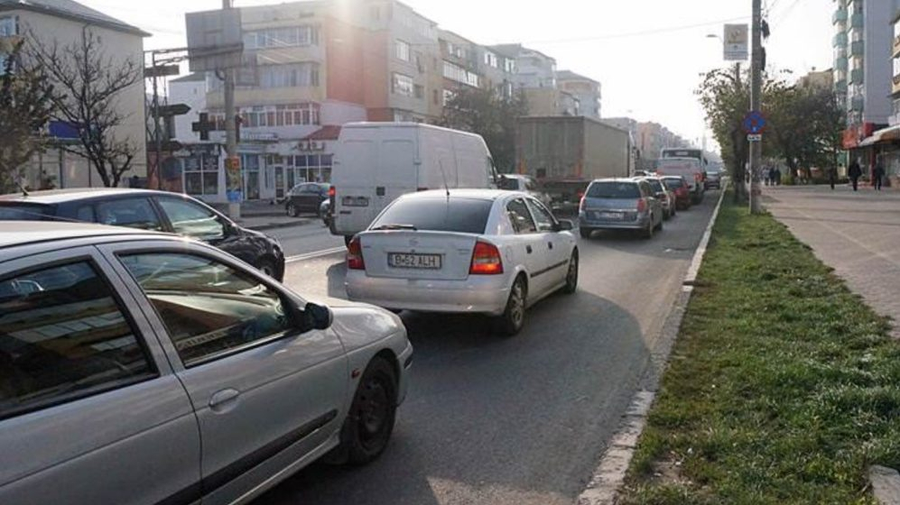   Restrictii sau taxe pentru mașini la Iași și Bacău
