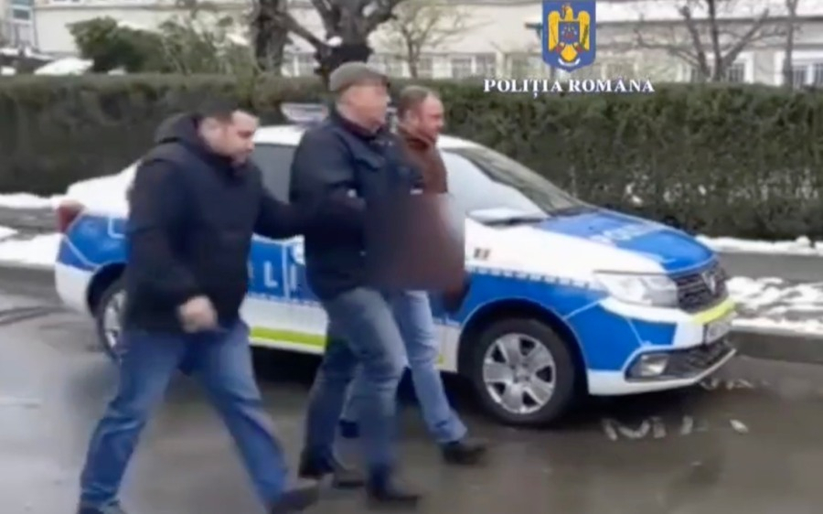 Băcăuan arestat pentru racolare de minori. El urmărea aventuri sexuale