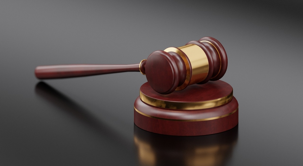 10 ani de închisoare, pedeapsă pentru uciderea concubinei