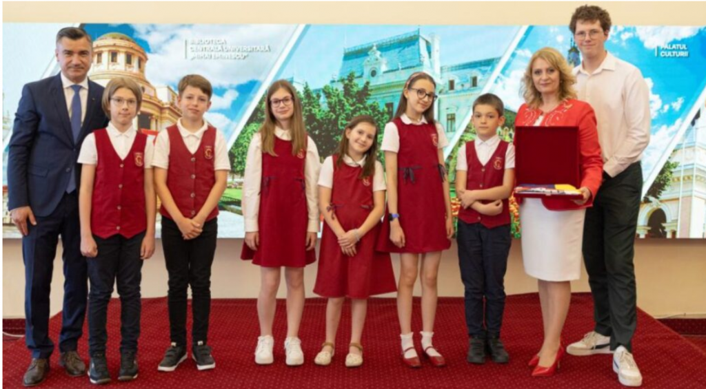 Școala Primară „Carol I” din Iași duce România la Campionatul Mondial de Robotică FIRST LEGO League Asia Open 2025