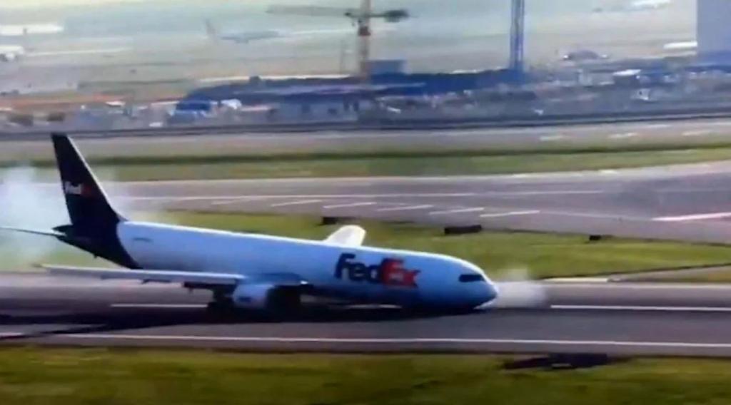 Aeroportul din România unde bate vântul. Într-un an a avut numai 300 de pasageri