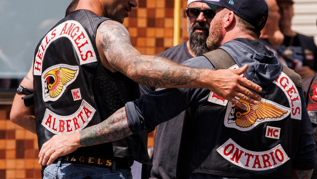 Un român, membru al grupării Hells Angels, a fost extrădat din SUA