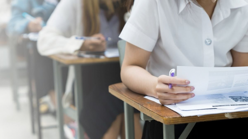 Start la înscrierile pentru Bacul de toamnă
