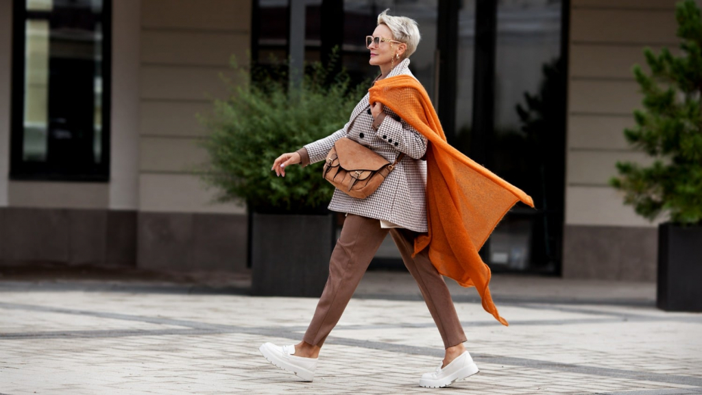 Toamna 2024, tendințe și inspirație pentru un sezon de stil și eleganță