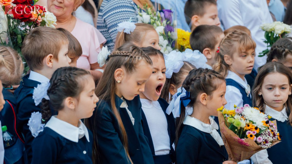 Prima zi de școală: emoții, speranțe, reîntâlniri