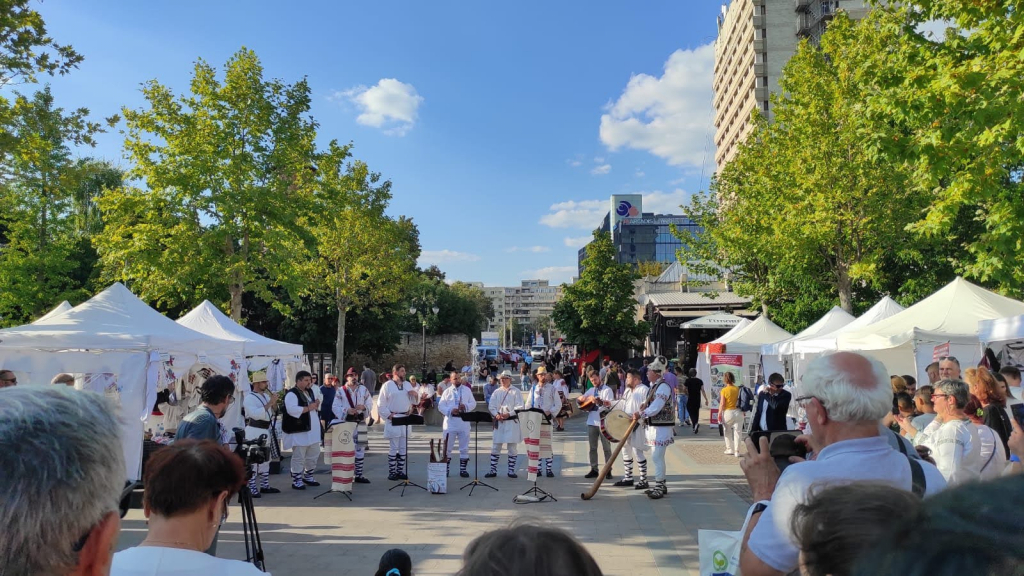 „NOi Și VECHi”. Tradiții redesoperite prin sunete străvechi și pasiune modernă