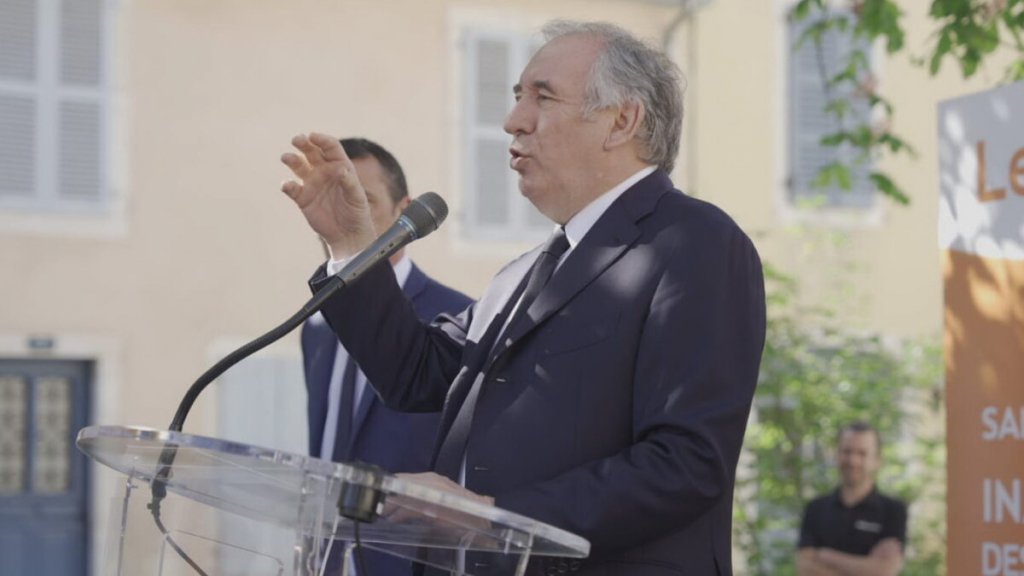Franța are un nou premier