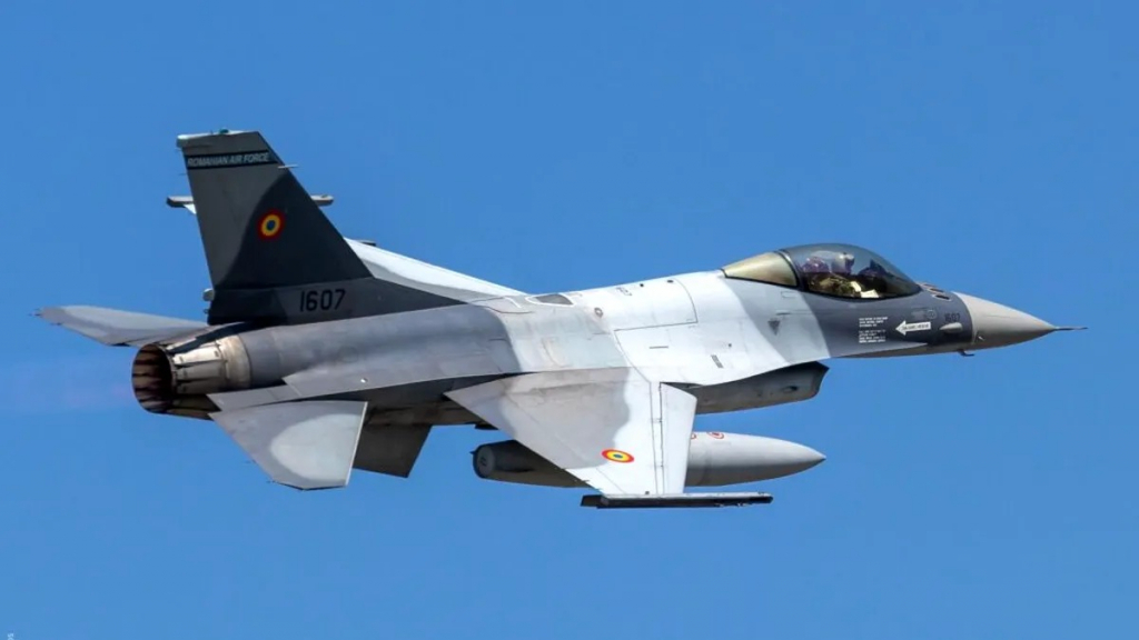 Alertă la frontiera României. Dronele rusești au ridicat avioanele F-16 de la sol