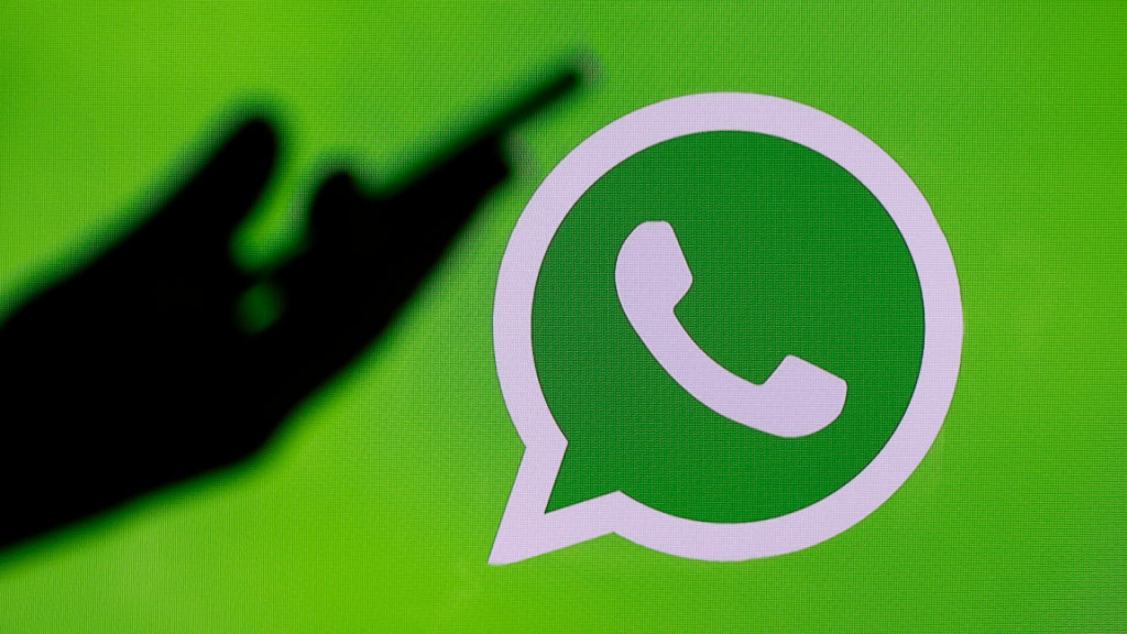 Serviciul de mesagerie WhatsApp a picat