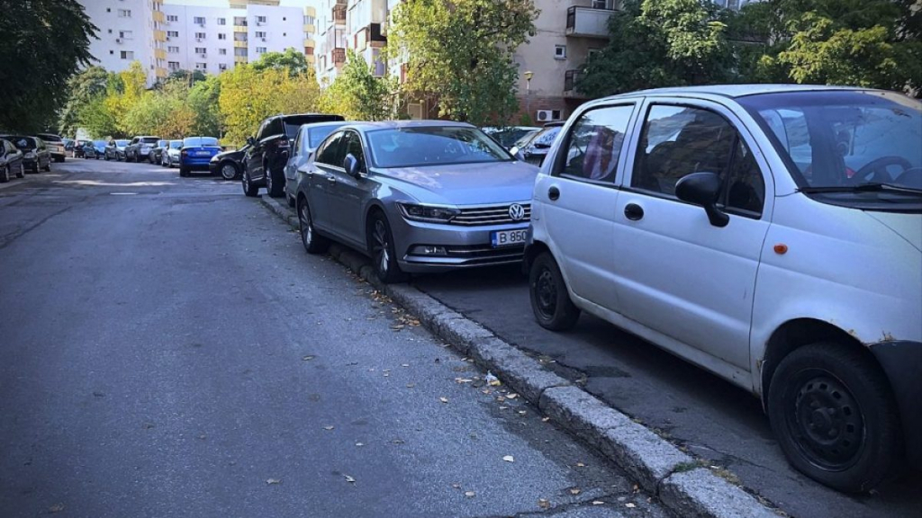 Parcarea pe trotuar, în Iași, vă poate costa peste 1.500 de lei!