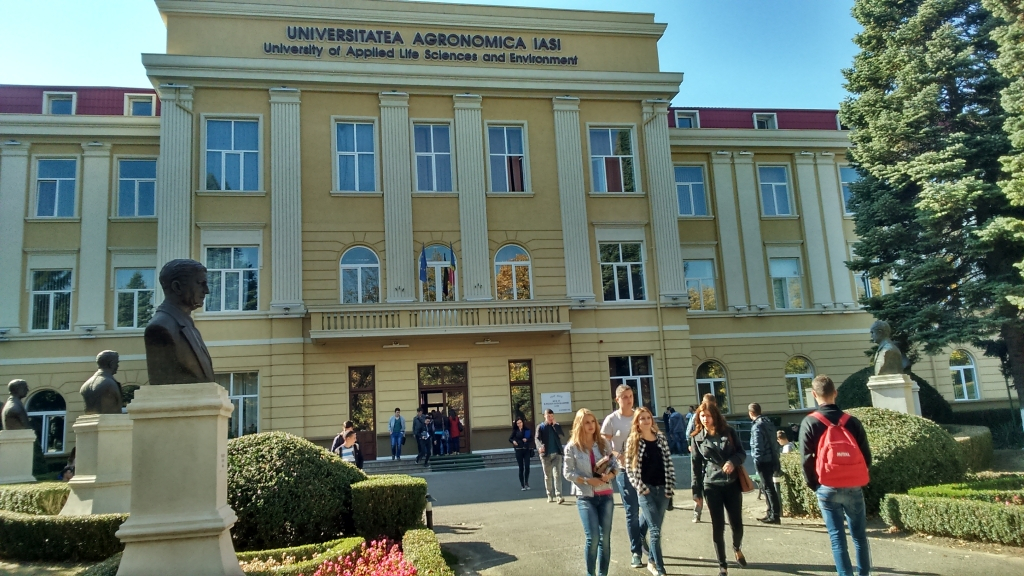 Zilele Porților Deschise online la USAMV Iași