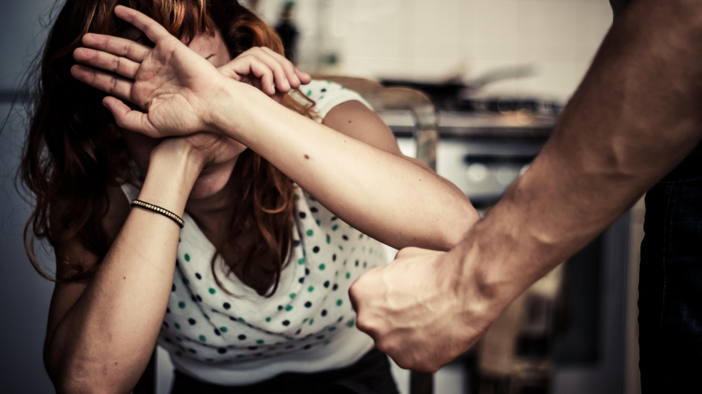 Violenţele în familie, o nouă tradiţie de Sărbători