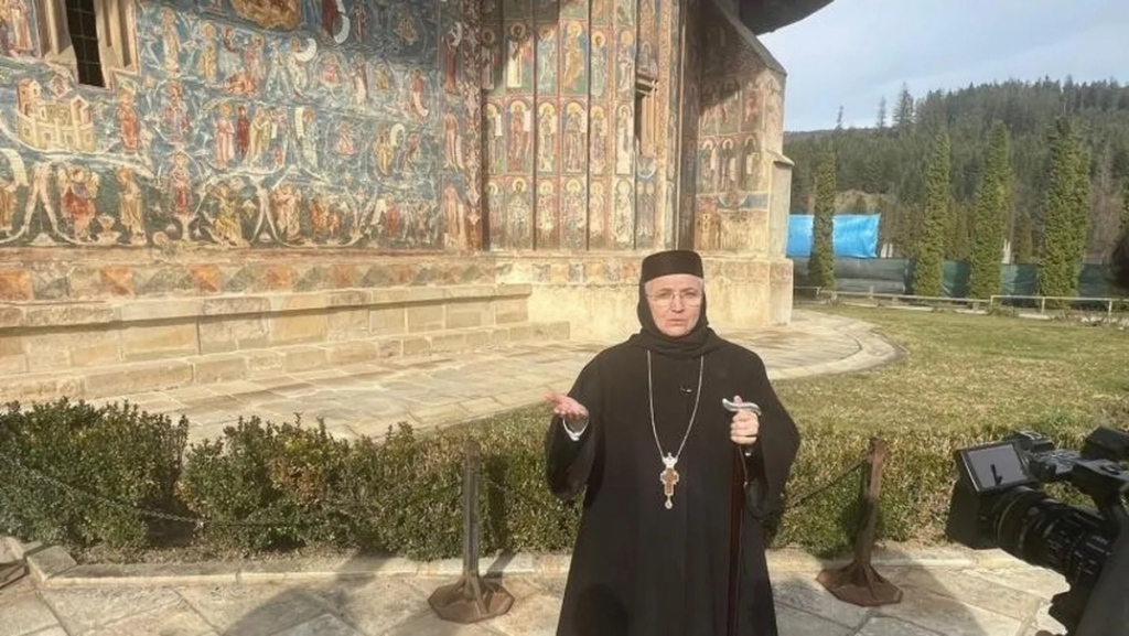 Cutremur în Arhiepiscopia Sucevei și Rădăuților: Stareța Mănăstirii Voroneț și alți 5 șefi de mănăstiri au fost demiși