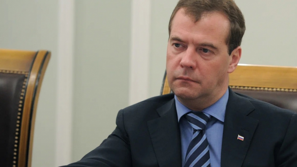 Delir la Kremlin - Medvedev îi amintește lui Trump de soarta lui JFK