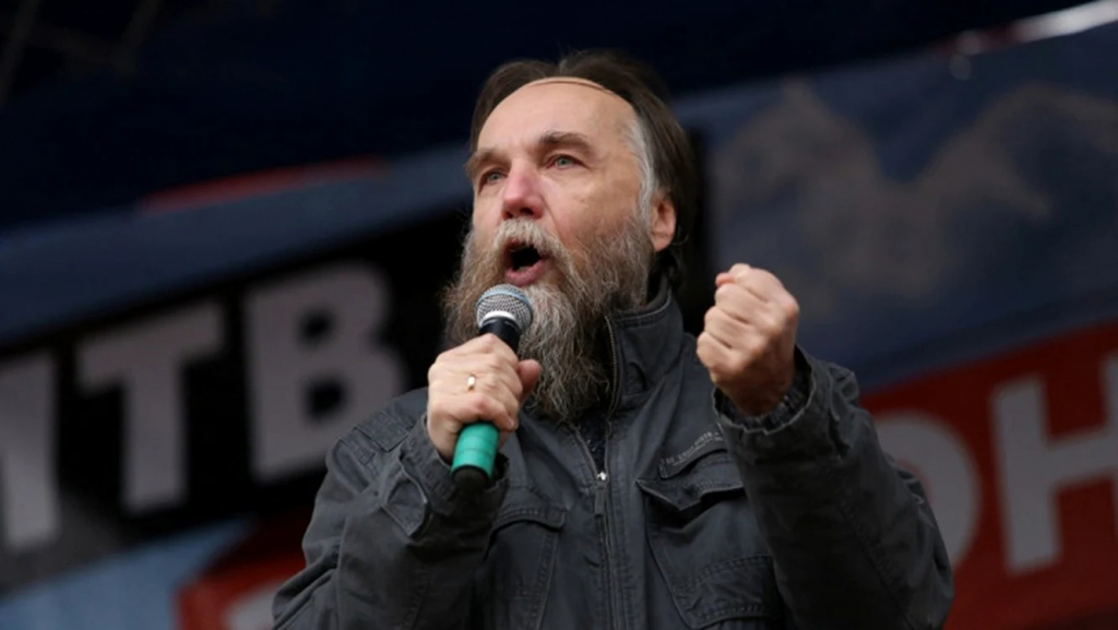 Ideologul lui Putin amenință Europa de Est: „Ori o să fie neutri, ori o să fie ai Rusiei. Oameni ca Georgescu în România înțeleg asta foarte bine”