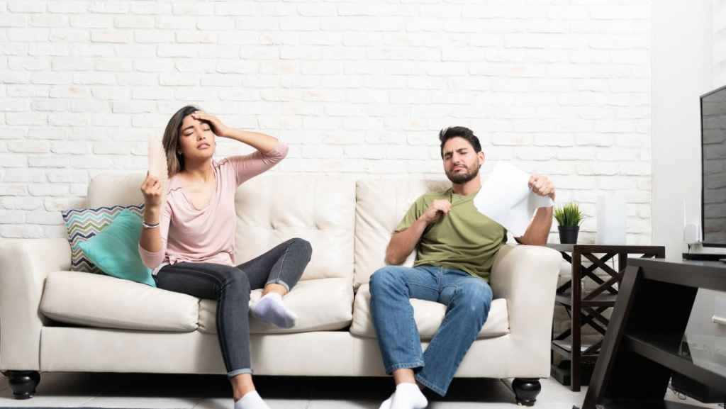 Te topesti de caldura? Cumpara-ti un aparat de aer conditionat