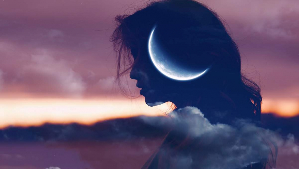 Super Luna plină în Vărsător, 12 August 2022