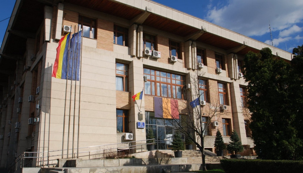 Bugetul Iașului, sufocat de întârzierile Guvernului