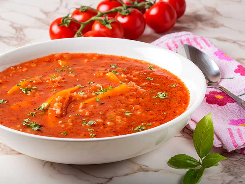  Cum se prepară cea mai bună supă-cremă de roșii
