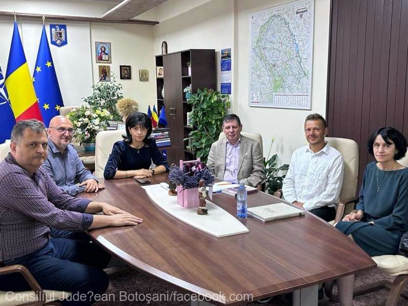 Promovarea operei Luceafărului și a culturii române la nivel internațional, un nou parteneriat între Centrul Naţional de Studii „Mihai Eminescu” și Ministerul Afacerilor Externe