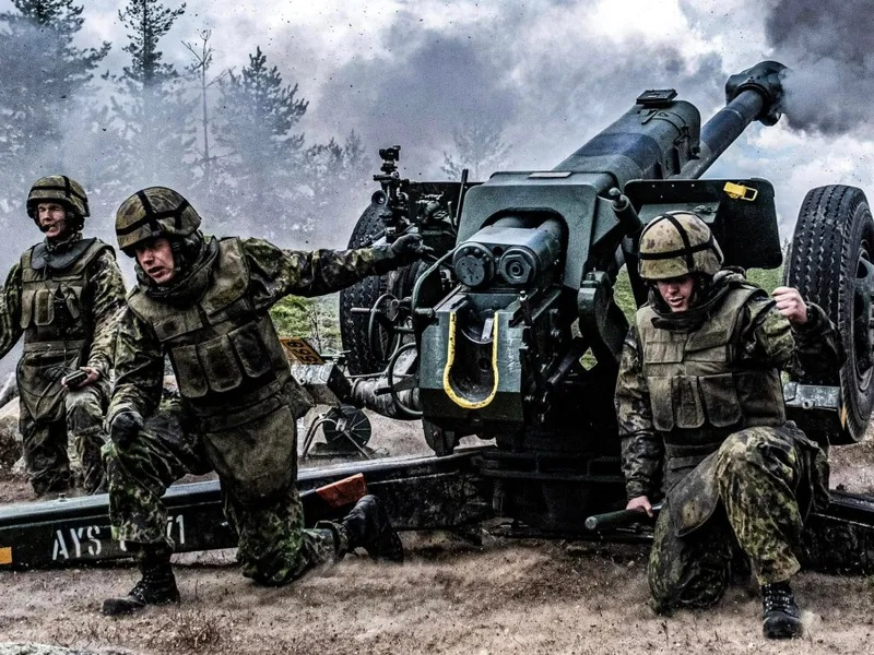 Alertă iminentă de război. Europa, lăsată singură în fața Rusiei. SUA își retrag sprijinul militar