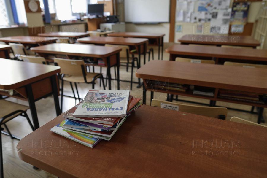 Grevă japoneză în Educație și Cercetare. Profesorii, bibliotecarii și cercetătorii protestează împotriva reducerii veniturilor