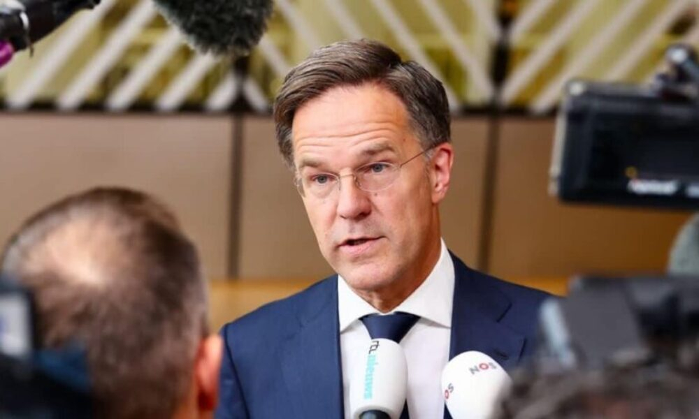 Șeful NATO avertizează țările care fac afaceri cu Rusia