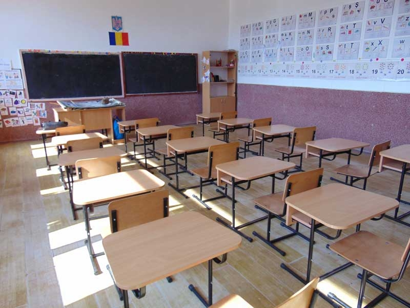 Universitatea de Medicină și Farmacie ”Carol Davila” suspendă cursurile