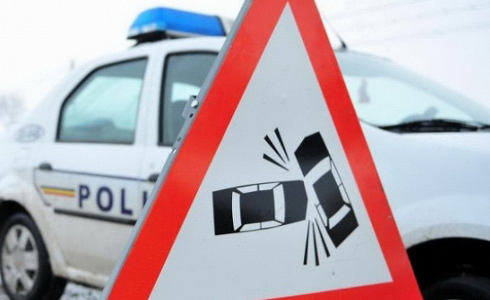 Accident grav la Bacău. Șase persoane au fost rănite