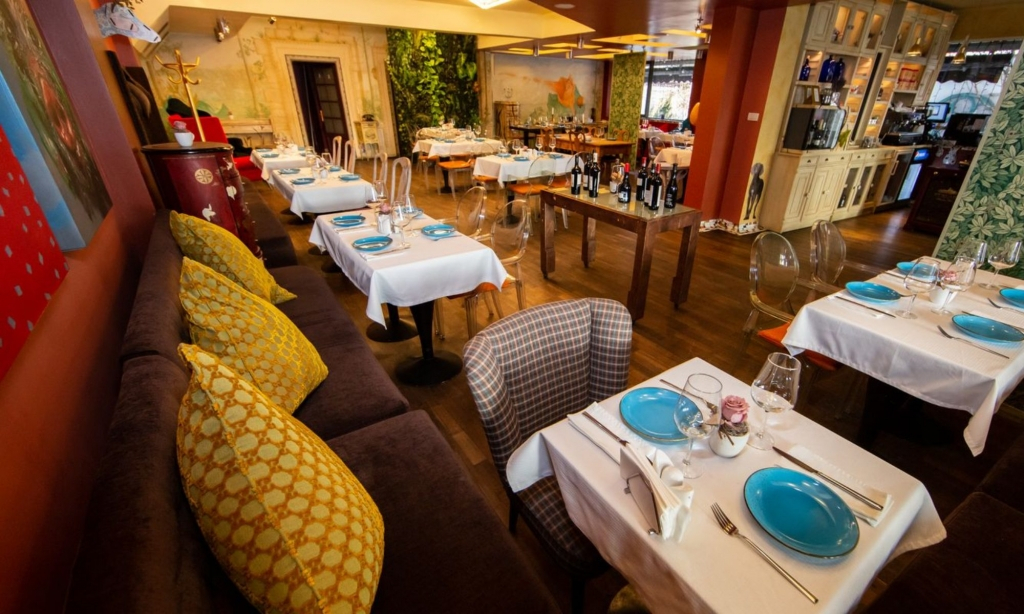 Cele mai murdare obiecte din restaurant. Nu te-ai fi gândit vreodată! Ți se pun pe masă