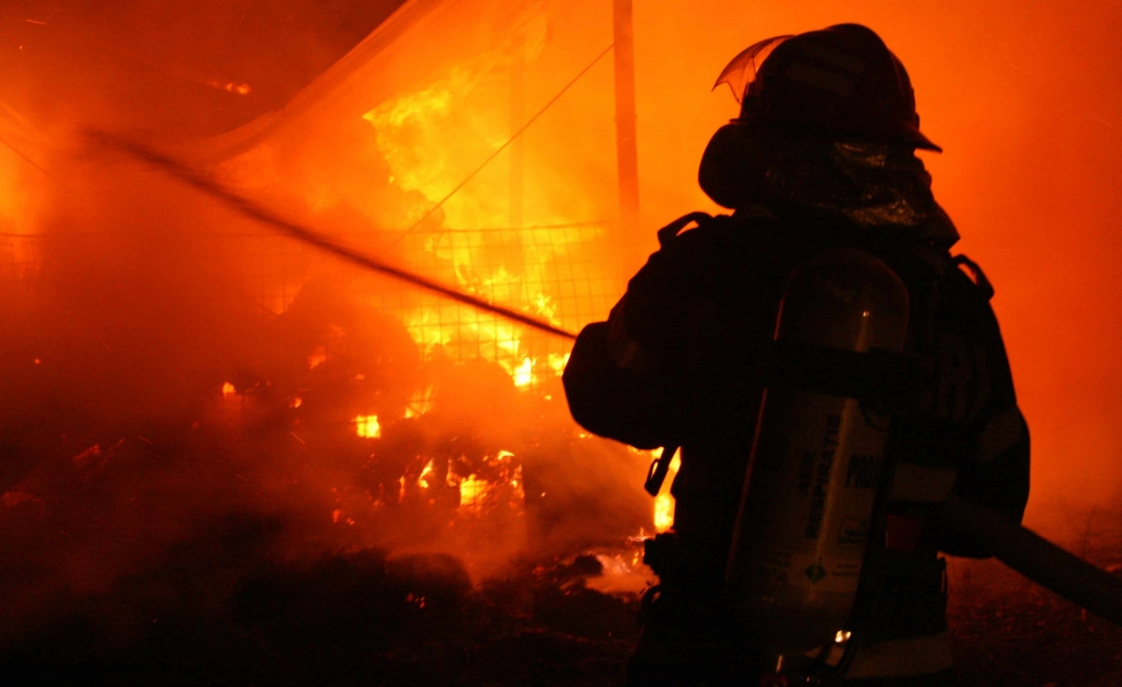 Incendiile de iarnă continuă să provoace pagube