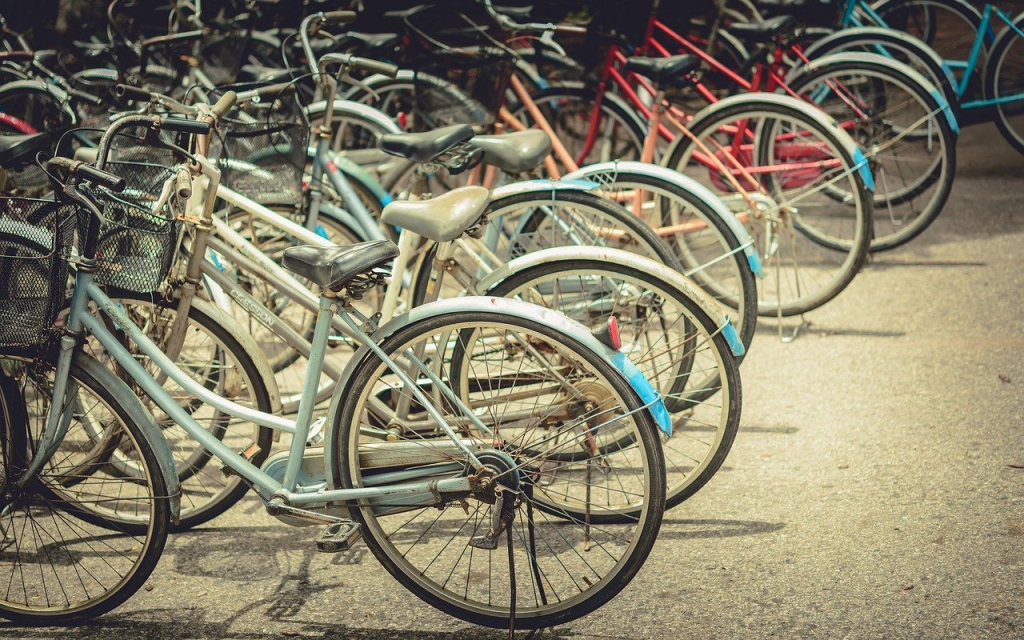 Ieșenii, îndrăgostiți de biciclete! Peste 200.000 de biciclete vândute în capitala Moldovei