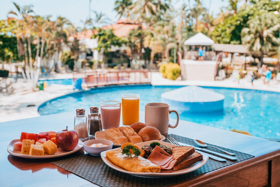 Pregătiri pentru concedii. Ieșenii caută vacanțe all-inclusive sau ultra all-inclusive