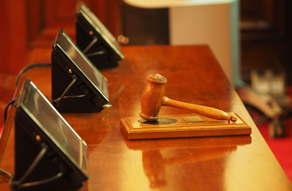 Un ieşean, acuzat de tentativă de omor, a fost achitat definitiv