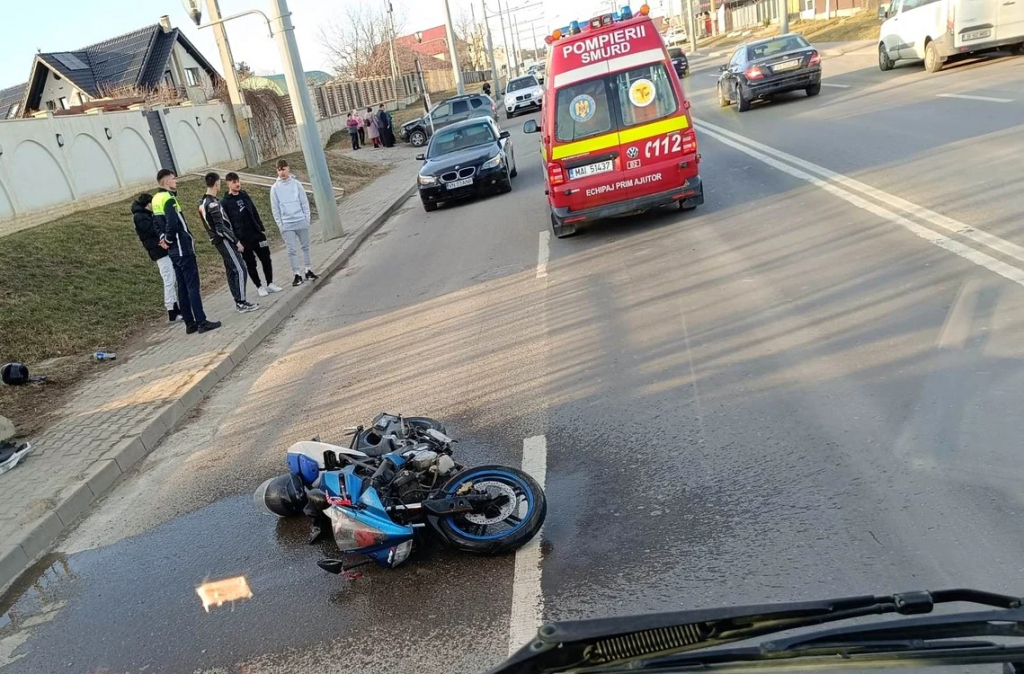 Motociclist în vârstă de 16 ani, spulberat într-un accident în Vaslui